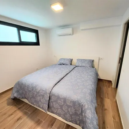 Playa Amadores - Luxury With Heated Pool