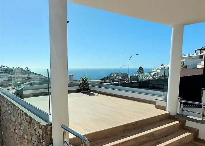 Playa Amadores - Luxury With Heated Pool *